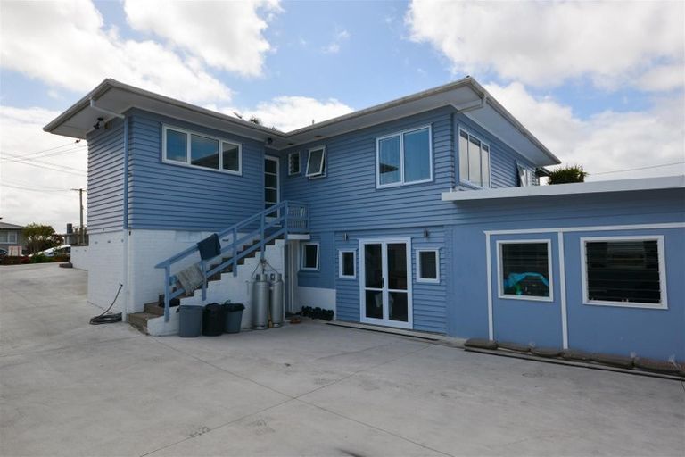 Photo of property in 29 Beaumonts Way, Manurewa, Auckland, 2102