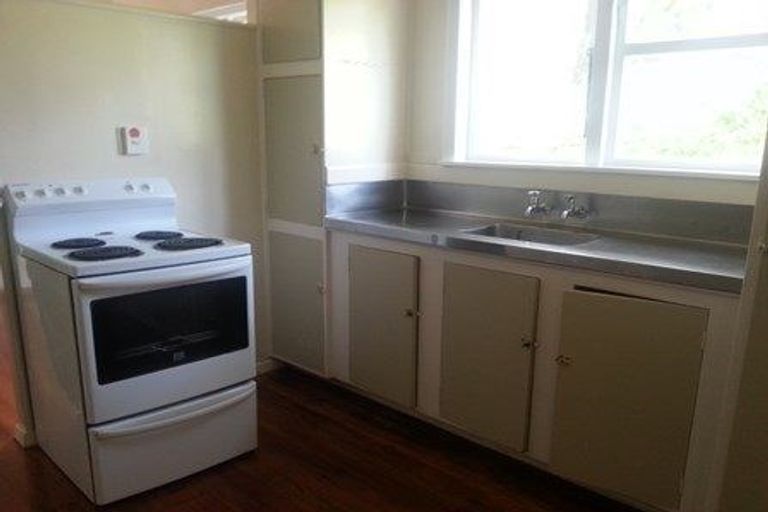 Photo of property in 33-35 Gear Terrace, Ranui, Porirua, 5024