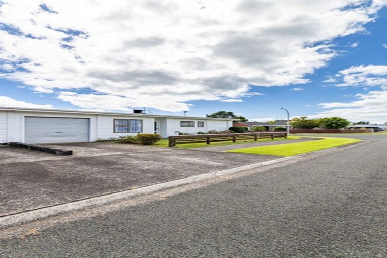 Photo of property in 14a Mace Street, Waitara, 4320