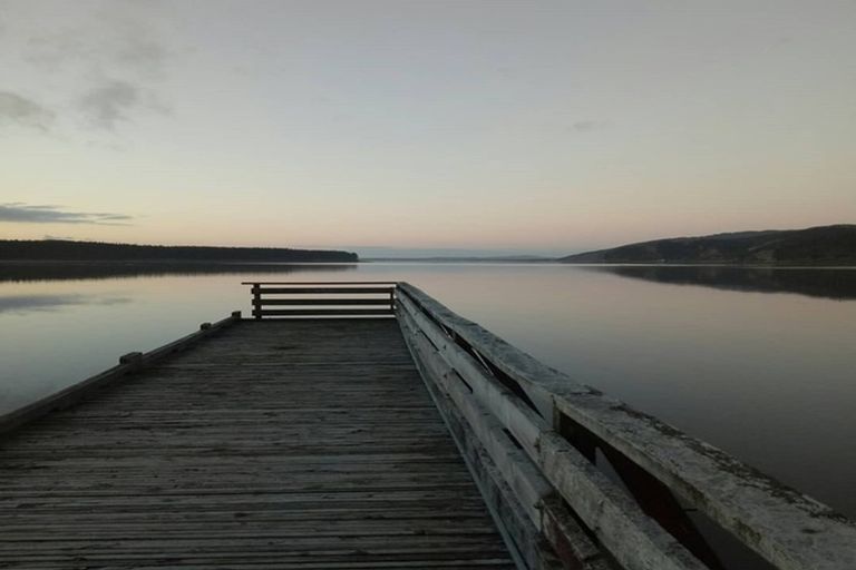 Photo of property in 122 Maunsell Road, Port Waikato, Tuakau, 2695