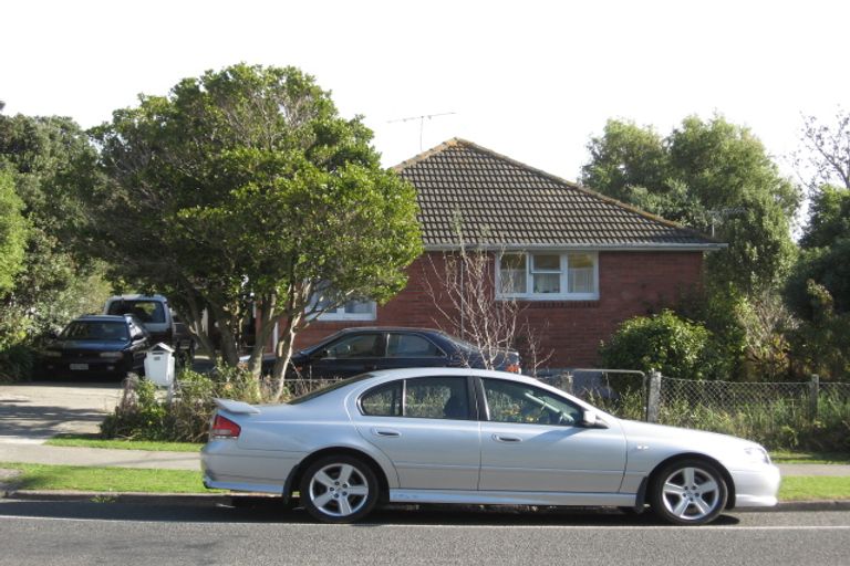 Photo of property in 117 Mungavin Avenue, Ranui, Porirua, 5024