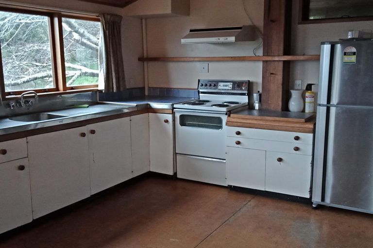 Photo of property in 1661 Highcliff Road, Portobello, Dunedin, 9014