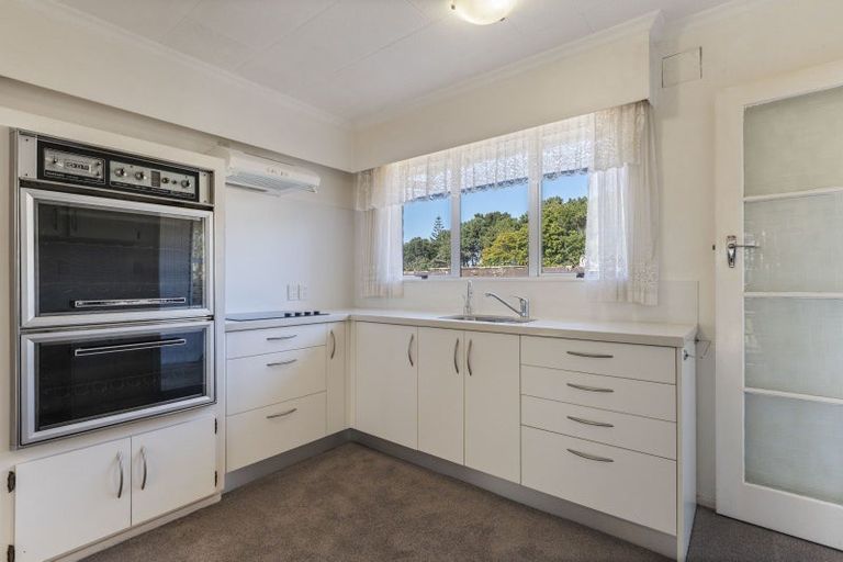 Photo of property in 2/19 Darnell Street, Fitzroy, New Plymouth, 4312