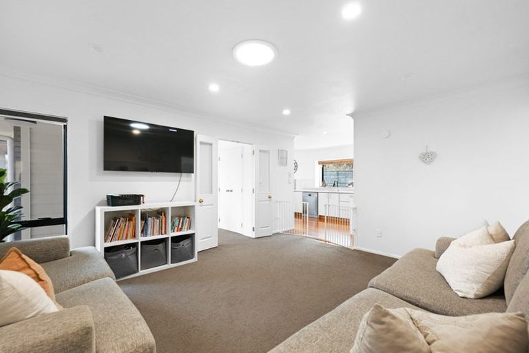 Photo of property in 27 Halcione Close, Flagstaff, Hamilton, 3210