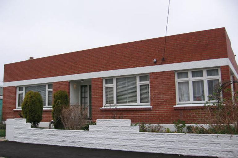 Photo of property in 15 Wynyard Street, South Dunedin, Dunedin, 9012