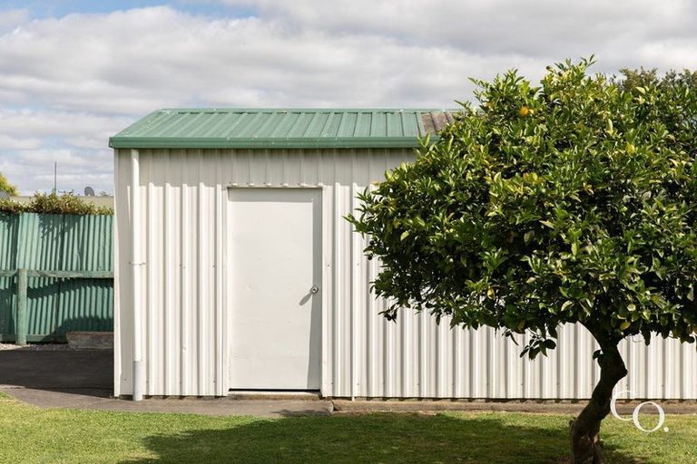 Photo of property in 27 Upham Street, Havelock North, 4130