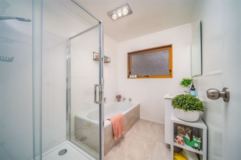 Photo of property in 1/35 Central Avenue, Papatoetoe, Auckland, 2025