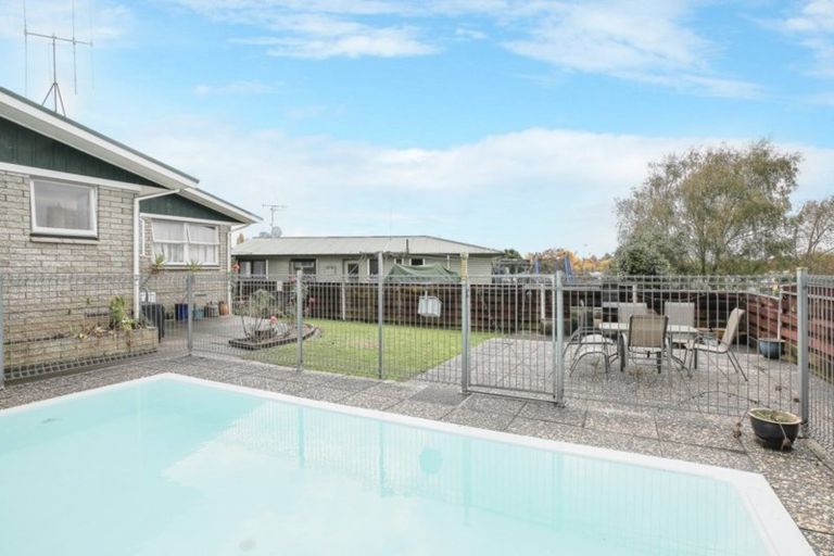 Photo of property in 30 Garden Heights Avenue, Glenview, Hamilton, 3206