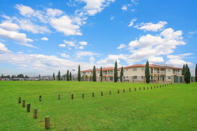 Photo of property in 59 Te Aparangi Road, Papakura, 2110