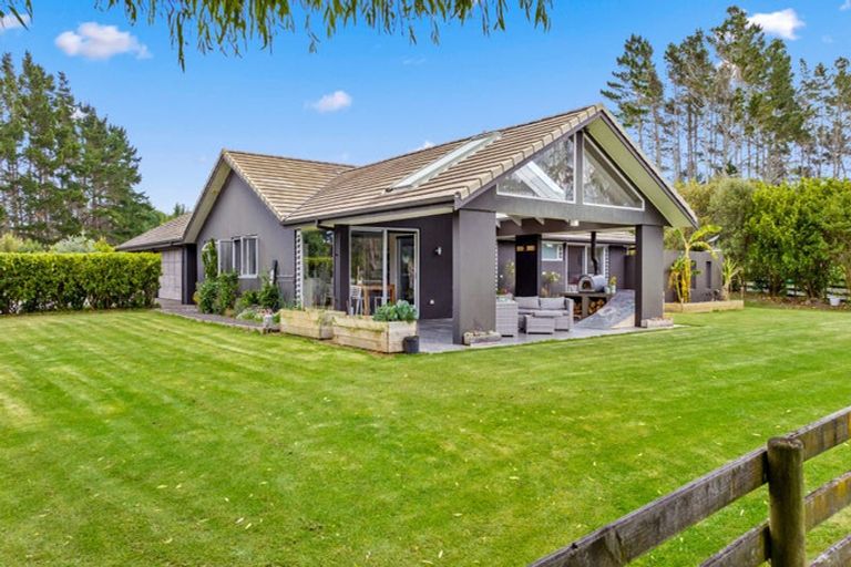 Photo of property in 842a South Head Road, South Head, Helensville, 0874