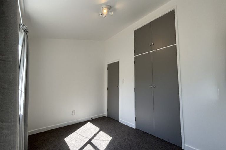 Photo of property in 18 Muri Road, Pukerua Bay, 5026