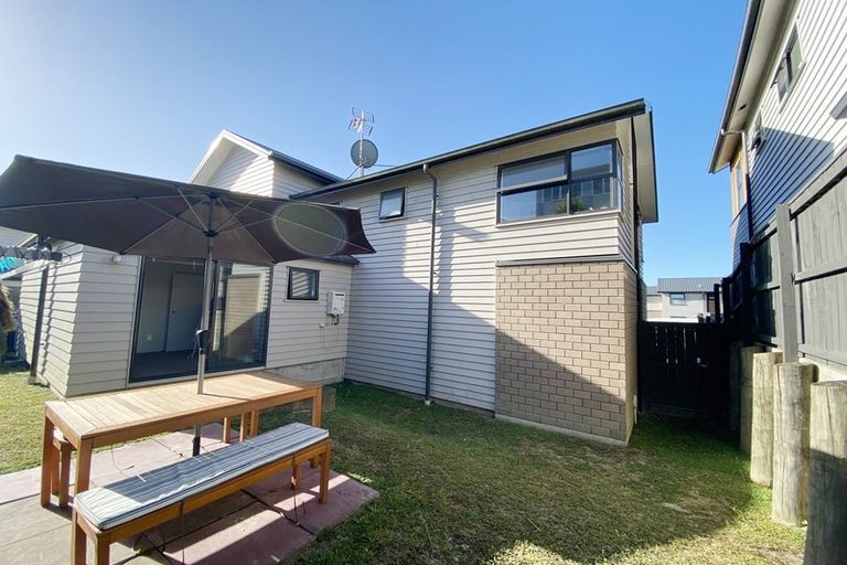 Photo of property in 4 Hirimate Place, Flat Bush, Auckland, 2019