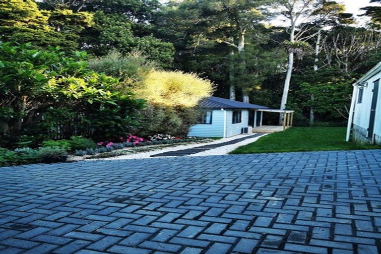 Photo of property in 3 Hillcrest Grove, Hillpark, Auckland, 2102