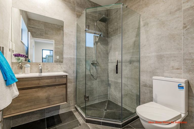 Photo of property in 15 Ropere Street, Kumeu, 0810