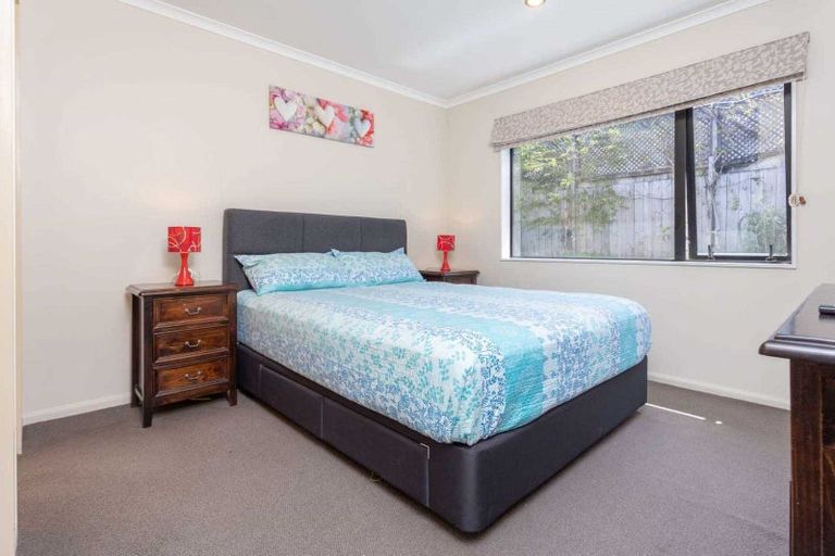 Photo of property in 25a Chorley Avenue, Massey, Auckland, 0614