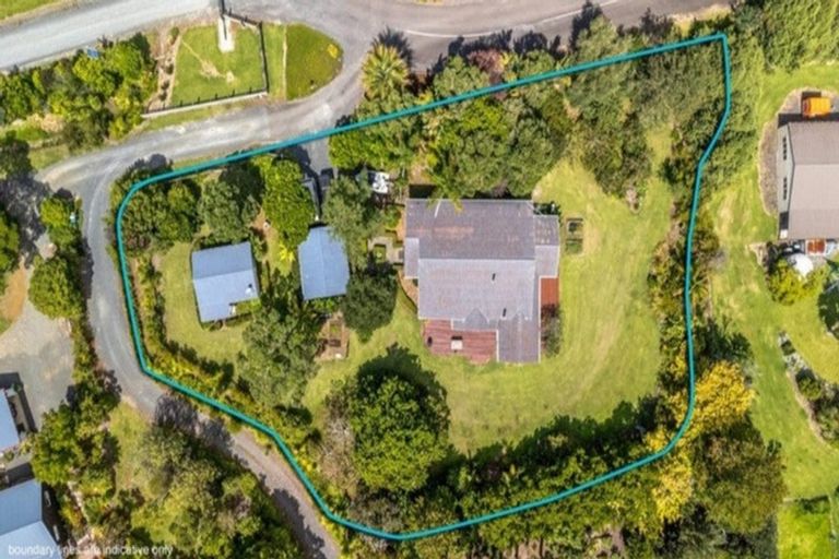 Photo of property in 15 Karaka Drive, Kerikeri, 0230
