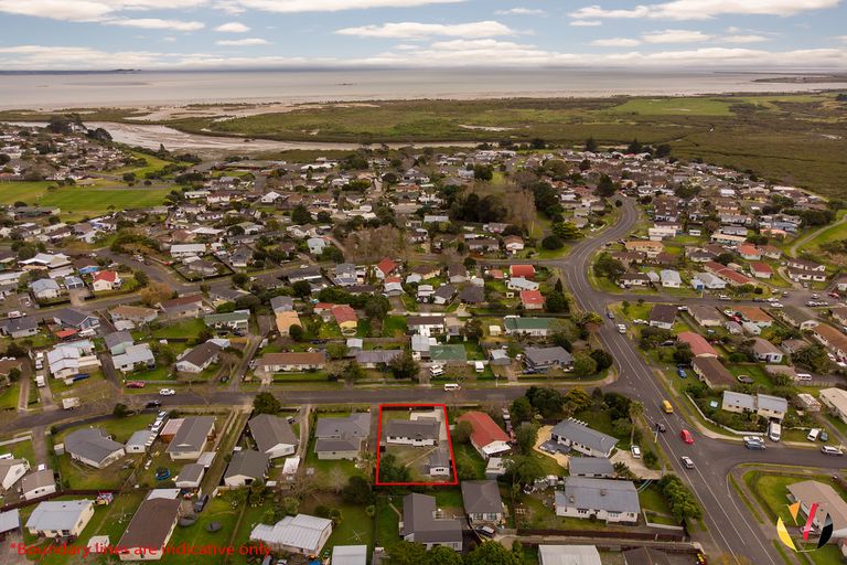 Photo of property in 6 Stoll Place, Clendon Park, Auckland, 2103