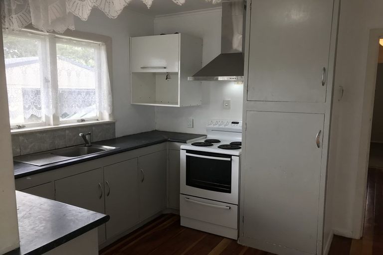 Photo of property in 28 Rice Crescent, Papakura, 2110