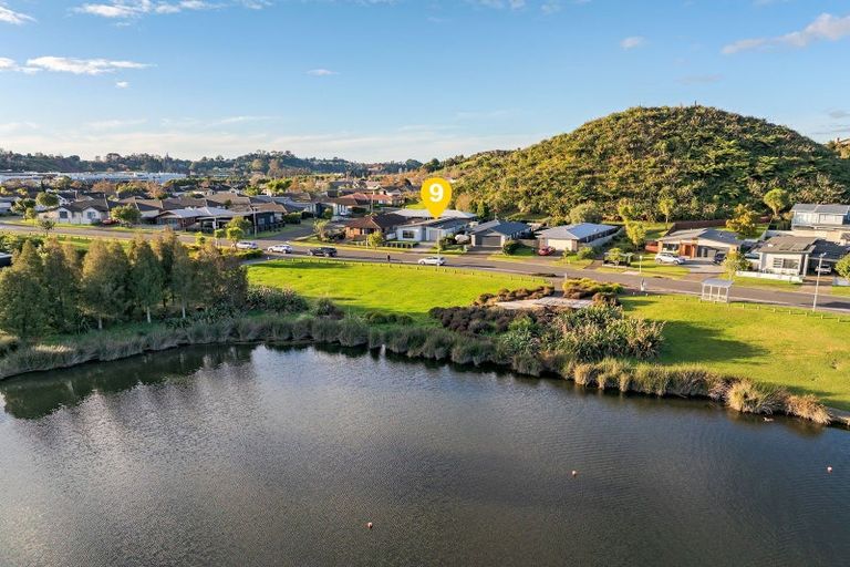 Photo of property in 9 Lakeview Quay, Pyes Pa, Tauranga, 3112