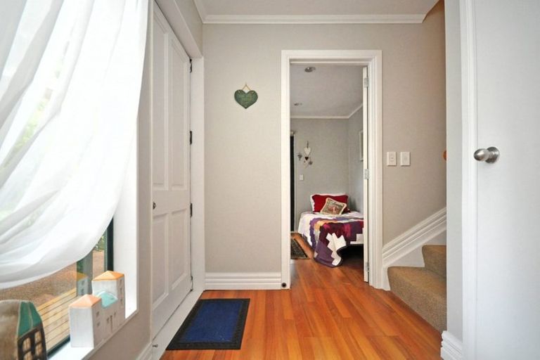 Photo of property in 1/13 Fernwood Grove, Bayview, Auckland, 0629