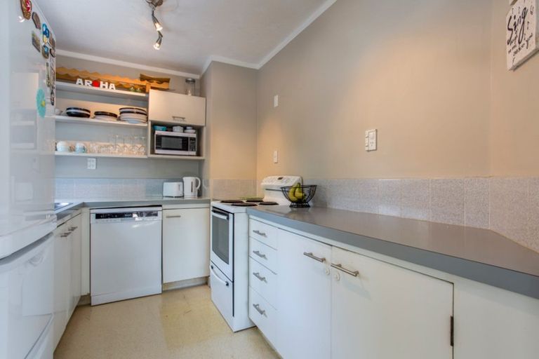 Photo of property in 1/10 Morton Avenue, Forrest Hill, Auckland, 0620