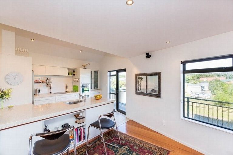 Photo of property in 8 Arataki Grove, Waitarere Beach, Levin, 5510