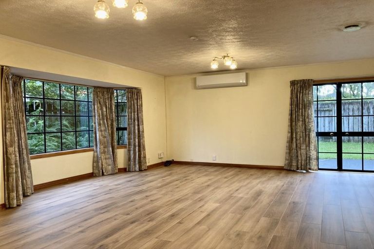 Photo of property in 1/71 Vintage Drive, Henderson, Auckland, 0612