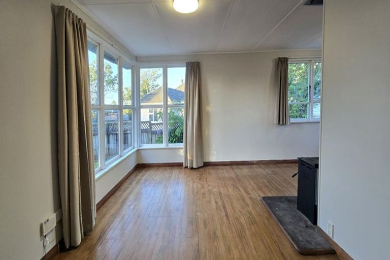 Photo of property in 7 Konini Street, Inglewood, 4330