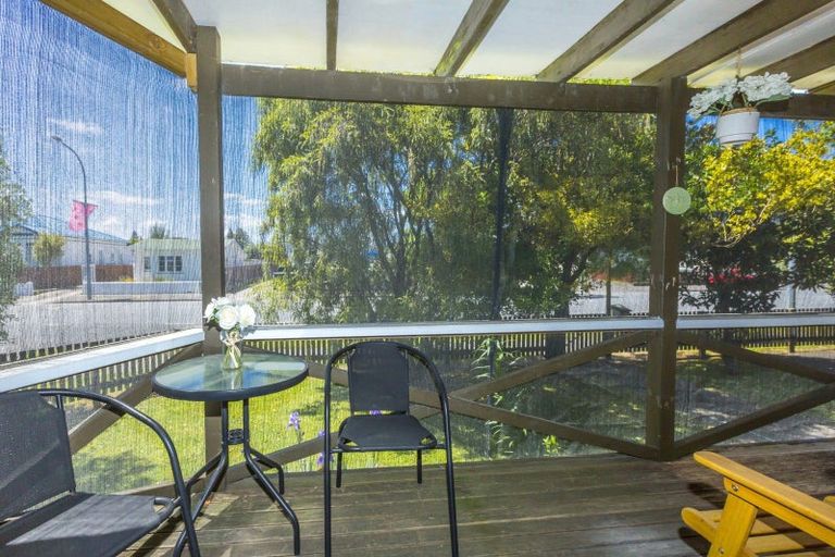 Photo of property in 99 Gibbons Street, Ebdentown, Upper Hutt, 5018