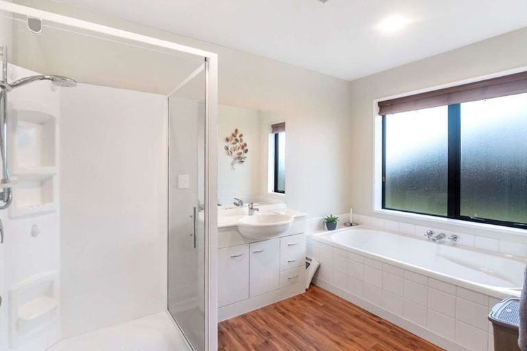 Photo of property in 34 Marlowe Place, Rolleston, 7614