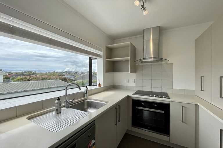 Photo of property in 2/6 Evan Street, Belmont, Auckland, 0622