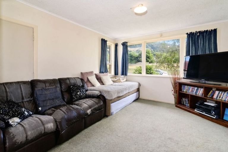 Photo of property in 16 Leslie Avenue, Western Heights, Rotorua, 3015