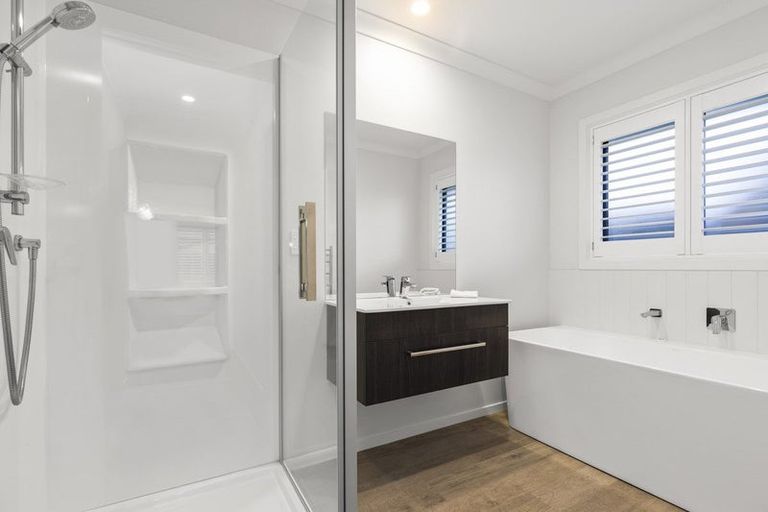 Photo of property in 24 Ruru Street, Cambridge, 3434