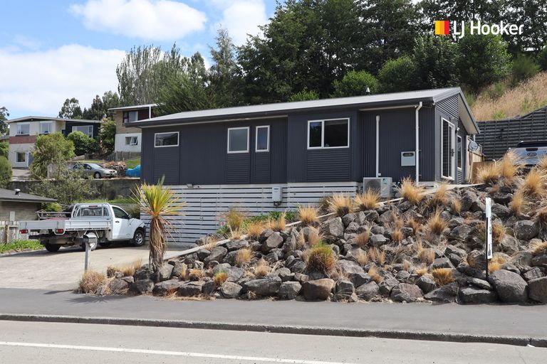 Photo of property in 338 Kaikorai Valley Road, Bradford, Dunedin, 9011