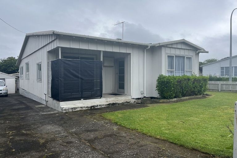 Photo of property in 67 Bayly Road, Blagdon, New Plymouth, 4310