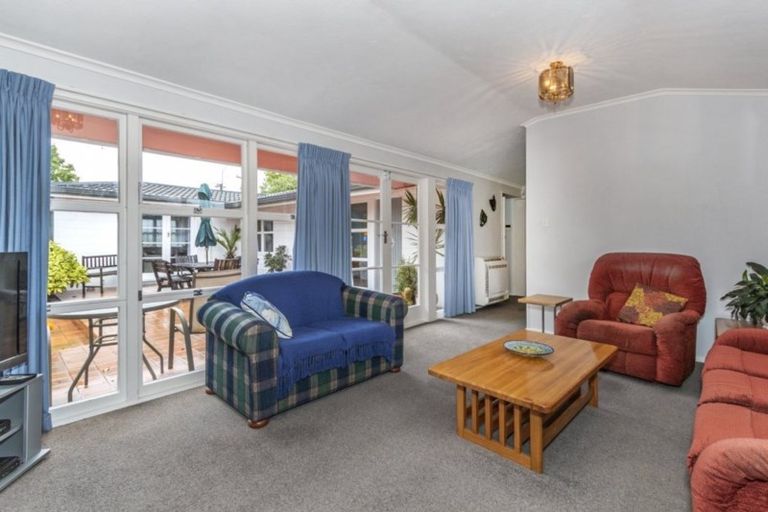 Photo of property in 183 Cashmere Road, Hoon Hay, Christchurch, 8025