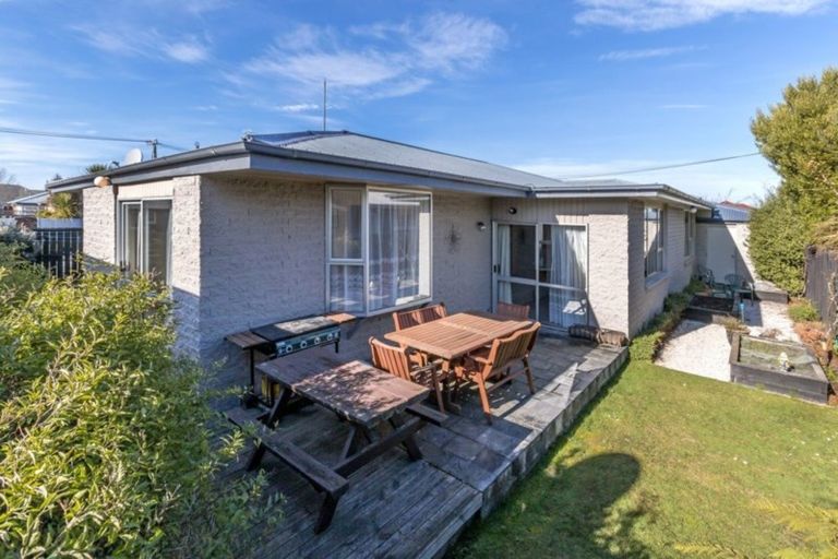Photo of property in 1 Munro Street, Redwood, Christchurch, 8051
