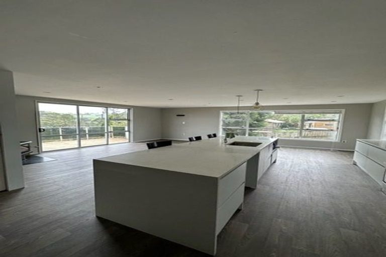 Photo of property in 105 Wharf Road, Port Albert, Wellsford, 0973