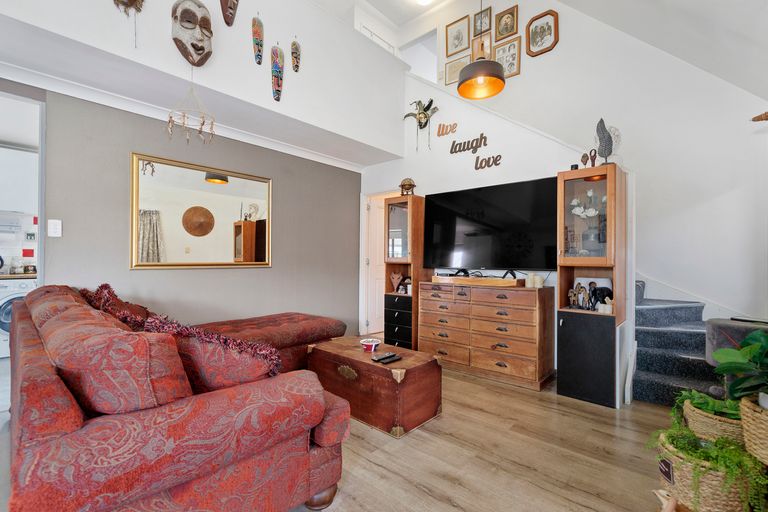 Photo of property in 5 Caulfield Green, Nawton, Hamilton, 3200