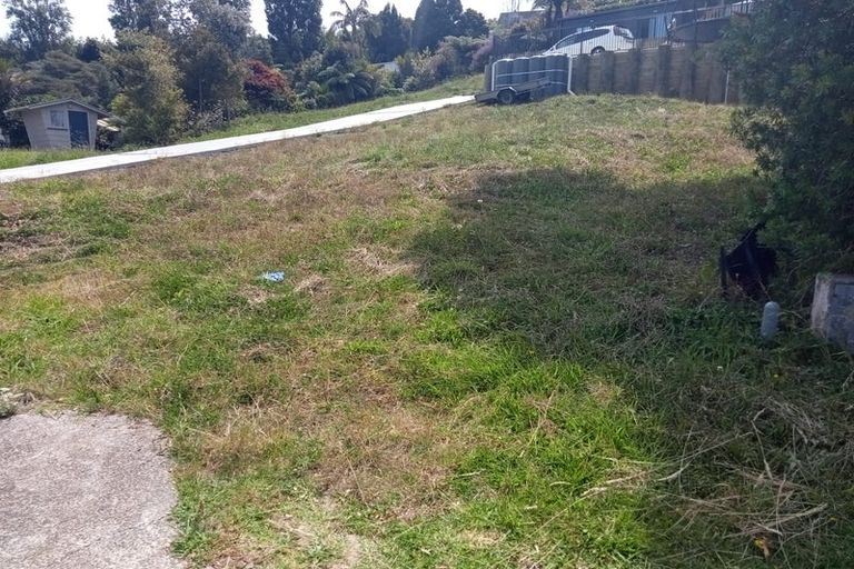 Photo of property in 117 Waireka Place, Whangamata, 3620