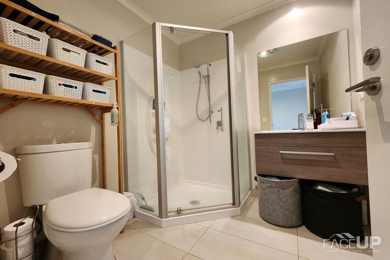 Photo of property in 5 Harakeke Road, Hobsonville, Auckland, 0616