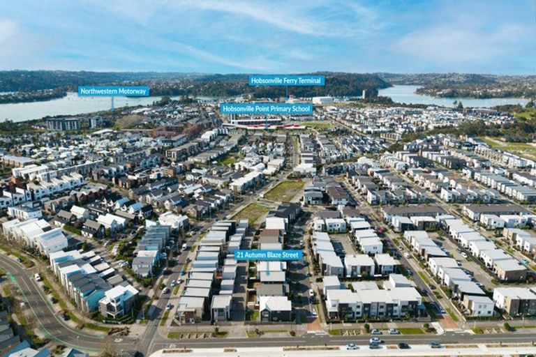 Photo of property in 21 Autumn Blaze Street, Hobsonville, Auckland, 0616