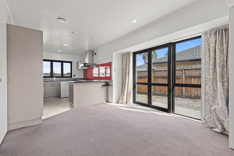 Photo of property in 9 Alpine Grove, Kelvin Grove, Palmerston North, 4414