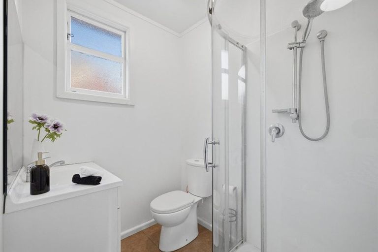 Photo of property in 24 Ashbourne Street, Burnside, Christchurch, 8053