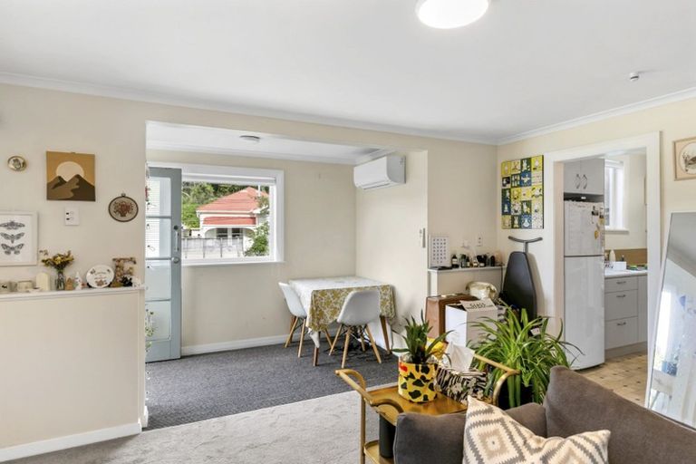 Photo of property in 38 Ribble Street, Island Bay, Wellington, 6023