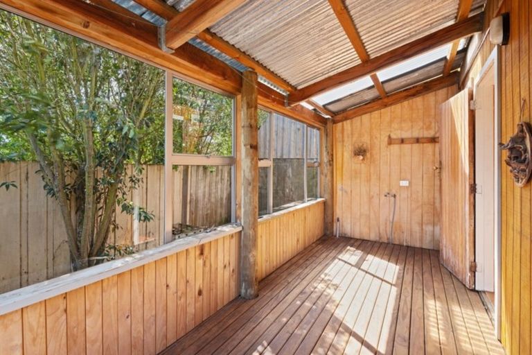 Photo of property in 6 Chamberlain Avenue, Amberley, 7481