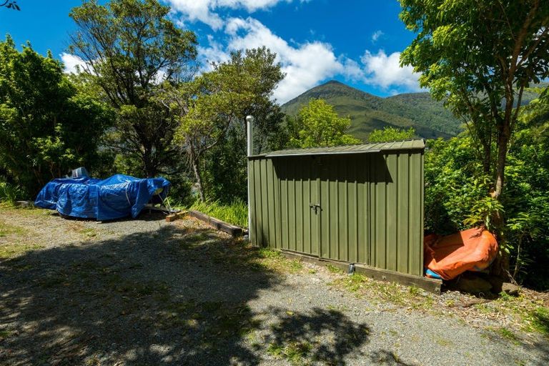 Photo of property in 55 Hope Drive, Okiwi Bay, 7193