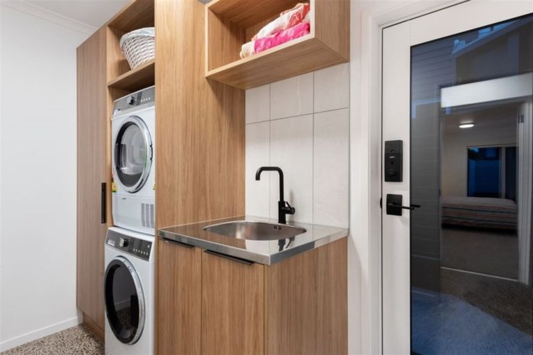 Photo of property in 32a Rita Street, Mount Maunganui, 3116