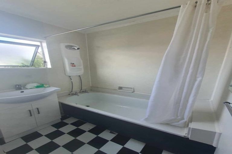 Photo of property in 3/46 King Street, Ebdentown, Upper Hutt, 5018