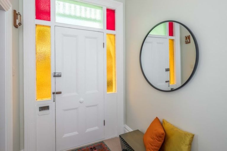 Photo of property in 46 Honiana Te Puni Street, Aro Valley, Wellington, 6021